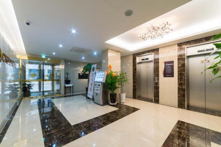 Cygnus Hotel Asan Eksteriør billede